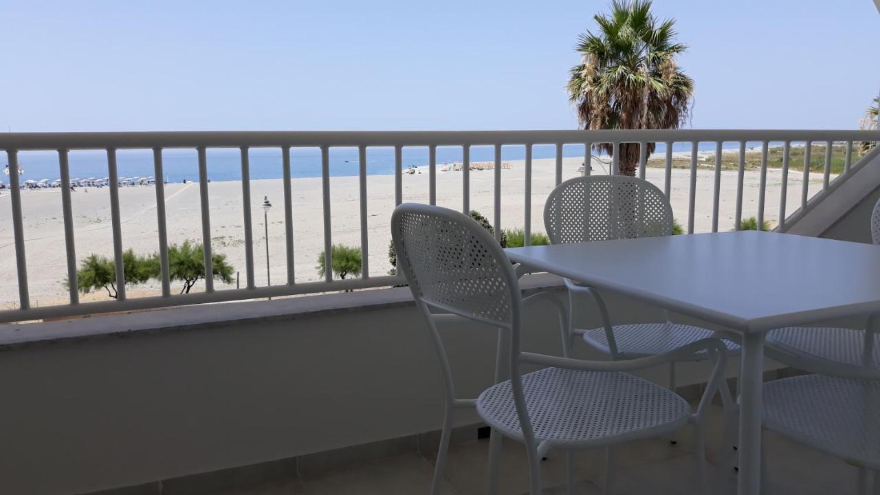 Appartement Mare Blu à Gizzeria Extérieur photo